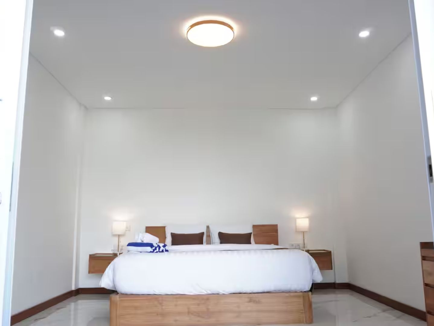 Suite Room Balcony with View (2)