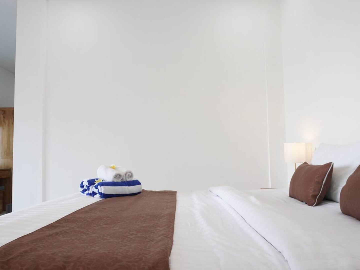 Suite Room Balcony with View (3)