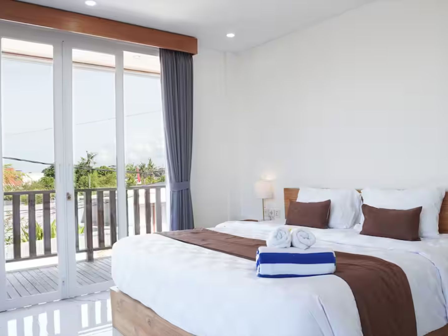 Suite Room with Balcony